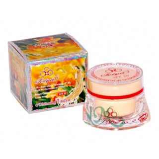 Kem dưỡng chiết xuất nhân sâm Nhật bản