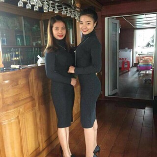 Váy len tăm body cổ lọ
