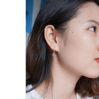 Hoa tai Ngôi Nhà Trang Sức E026