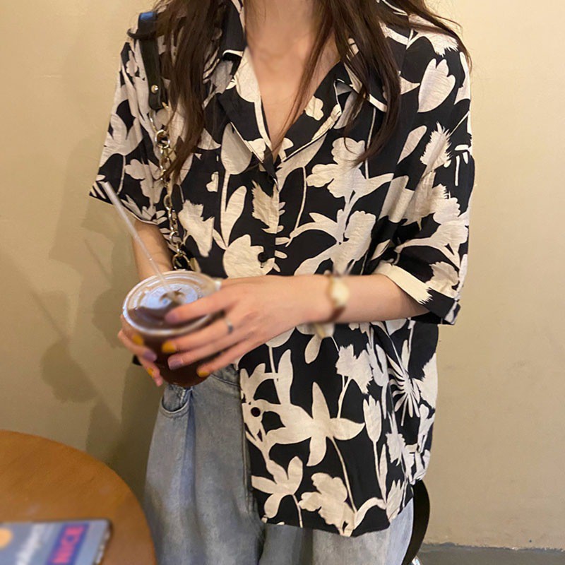 Áo Thun Nữ Tay Ngắn In Hình Thời Trang Trẻ Trung