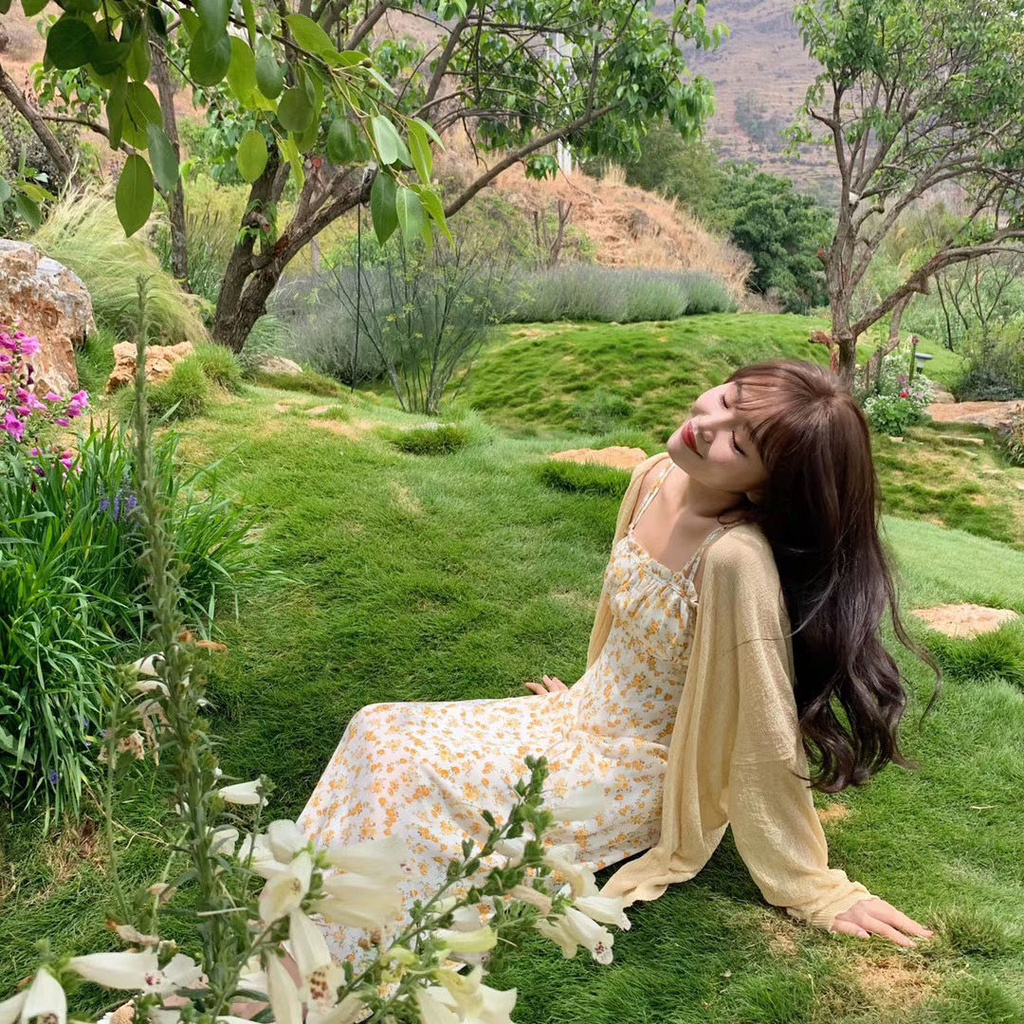 Đầm Hoa Hai Dây Eo Cao Duyên Dáng Thời Trang Mùa Hè 2021 | BigBuy360 - bigbuy360.vn