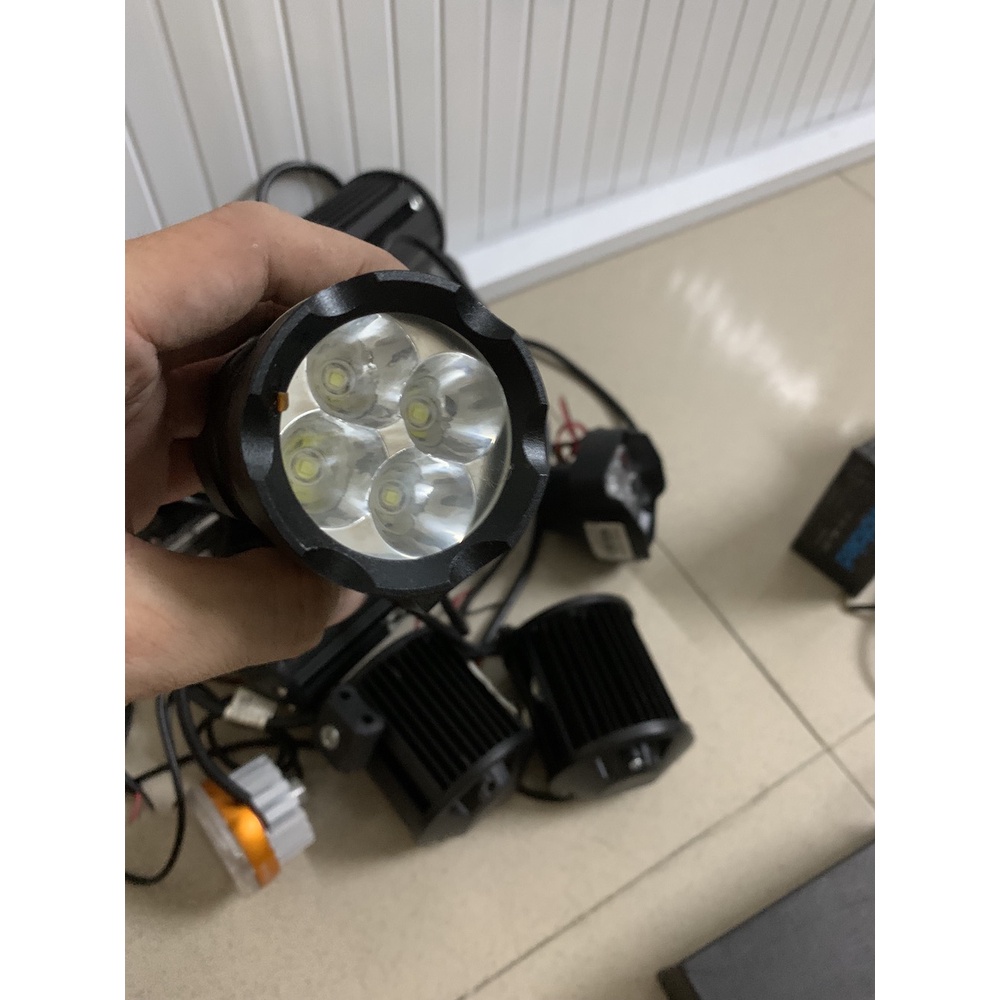 thanh lý các loại đèn trợ sáng,đèn pha xe máy (có thể thiếu phụ kiện đi kèm)...đèn còn mới chỉ thiếu phụ kiện đi kèm