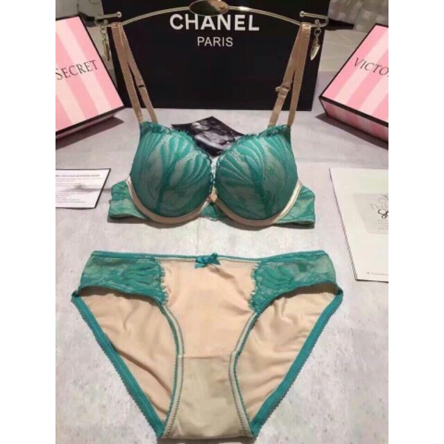 Bộ đồ lót nâng ngực cao cấp xịn đét