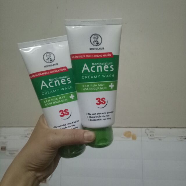 Sữa rửa mặt acnes
