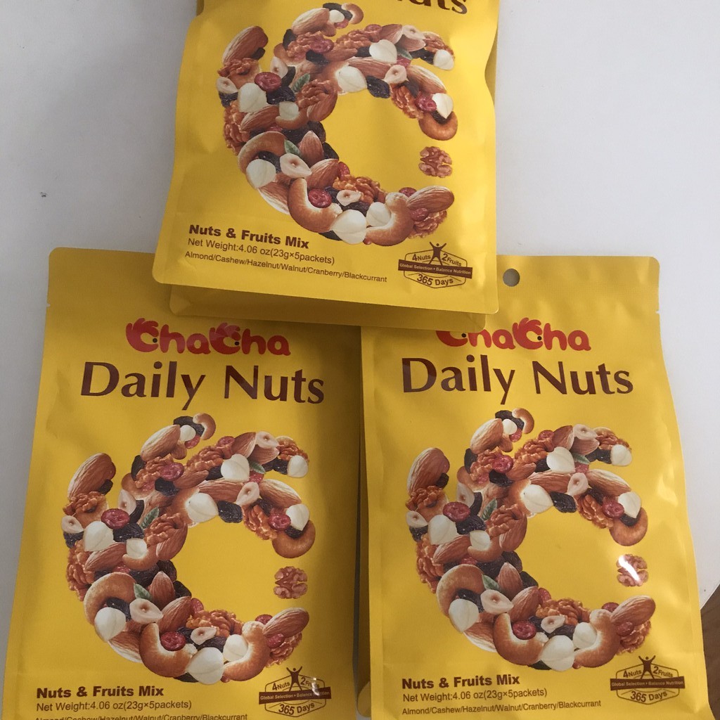 Hạt Và Trái Cây Khô Ăn Liền Tổng Hợp Chacha Daisy Nuts gói 115g