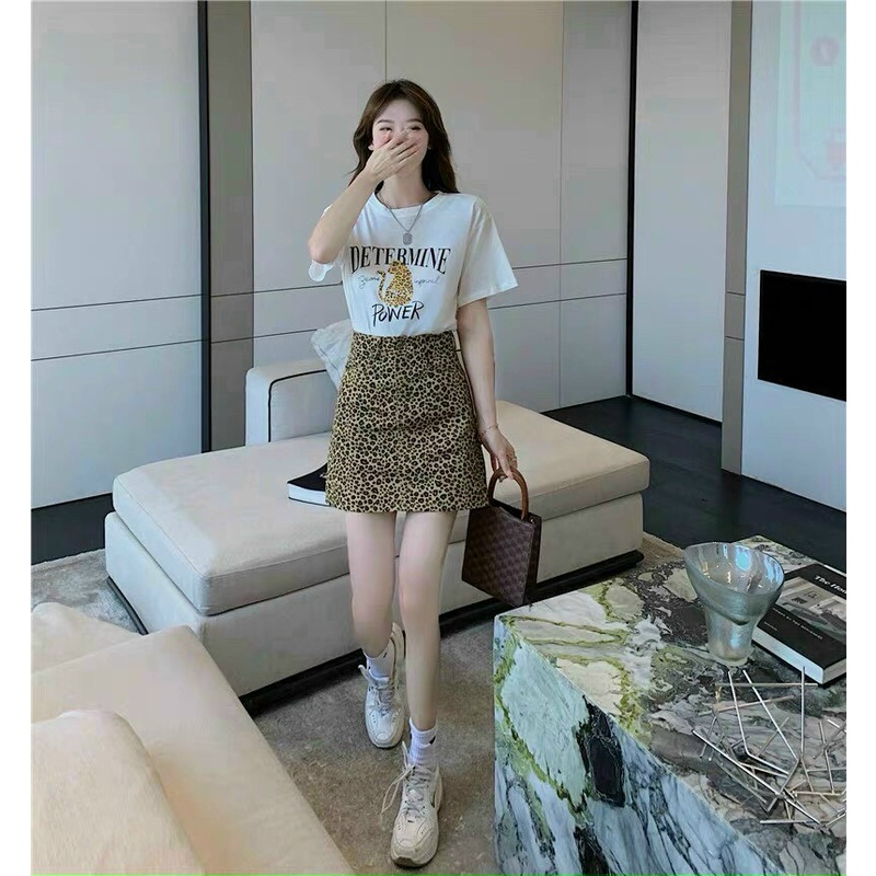 Set áo thun cotton họa tiết con báo phối với chân váy da beo cực hot thời trang nữ cá tính, năng động dành cho các nàng