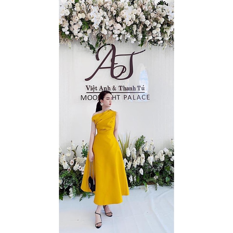 Đầm dự tiệc lệch vai xếp li 3 màu sang trọng | BigBuy360 - bigbuy360.vn