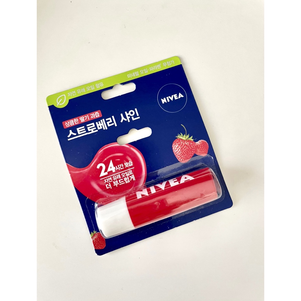 [Nivea Hàn Quốc] Son dưỡng ẩm môi Nivea Hương Dâu Strawberry Shine