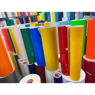 Decal các màu trơn có lớp keo dán sẵn. trang trí, cắt chữ quảng cáo