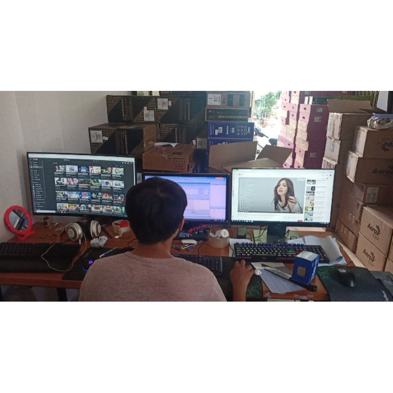 Pc máy tính để bàn học online và game liên minh huyền thoại