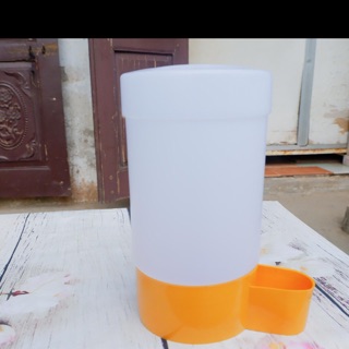 Bình uống cấp nước tự động 1000 ml cho gia cầm.