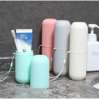 Hộp đựng bàn chải, kem đánh răng du lịch có dây treo