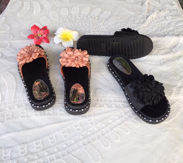 Dép Nữ PVC Quai Ngang Đính Hoa Vải/ Đính Đá Nhiều Mẫu Siêu Kute Size 36-40 - Hàng Nhập Quảng Châu - Lucky Girl shop