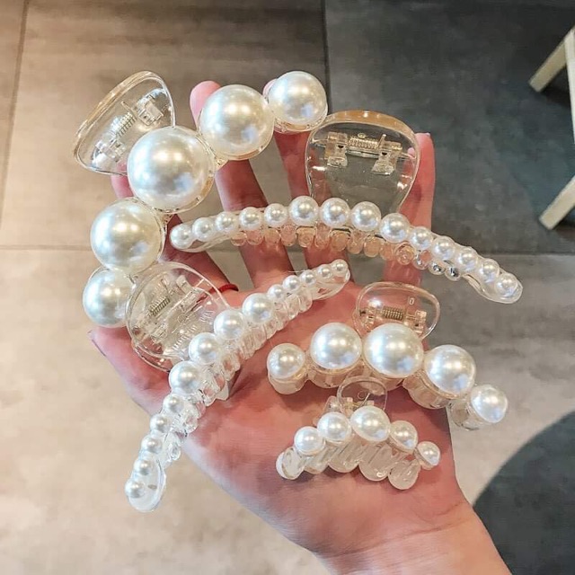Cặp tóc càng cua đính hạt trai