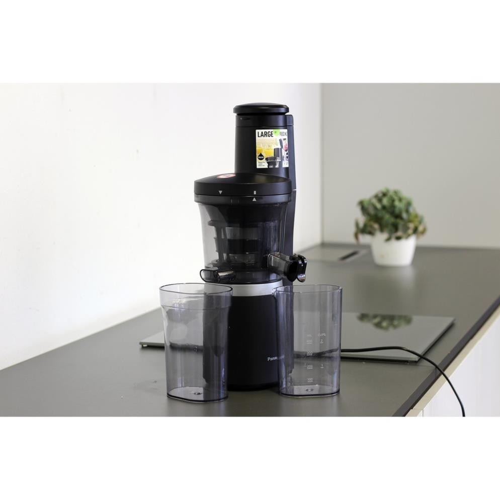 Máy Ép Trái Cây PANASONIC MJ-L700
