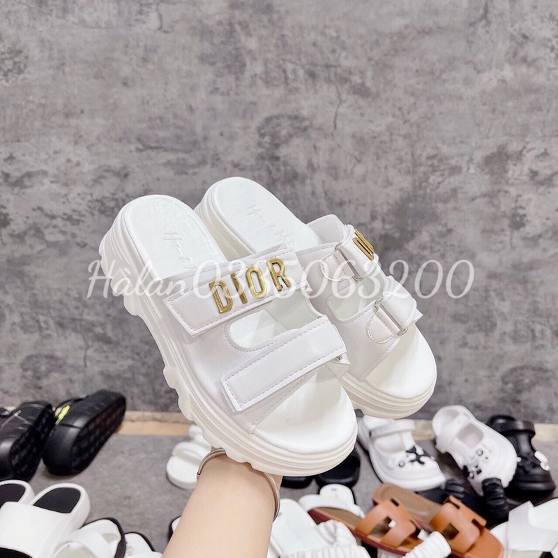 Dép lê 5CM  xuồng nâng đế cực xinh đế bánh mì. Mẫu Siêu HOT Chất Da Xin  Nhẹ Cao Cấp Chắc Chắn 2 Màu Trắng