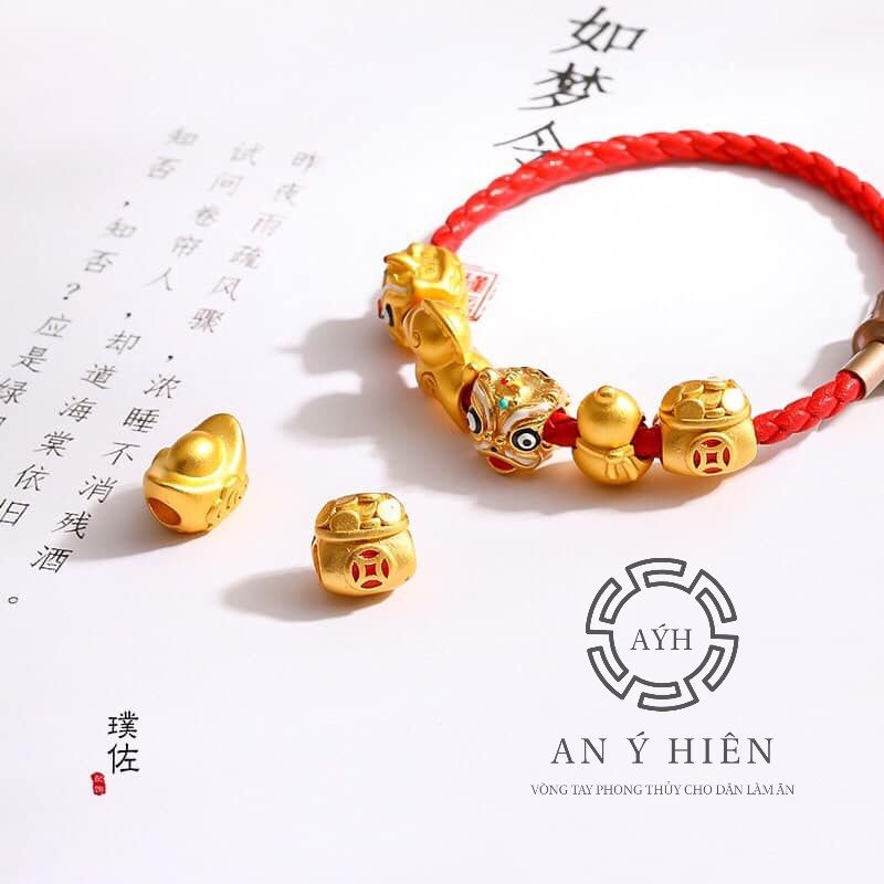 SET 5 Charm Phong thủy HongKong kèm vòng dây cước đỏ ( An Ý Hiên)