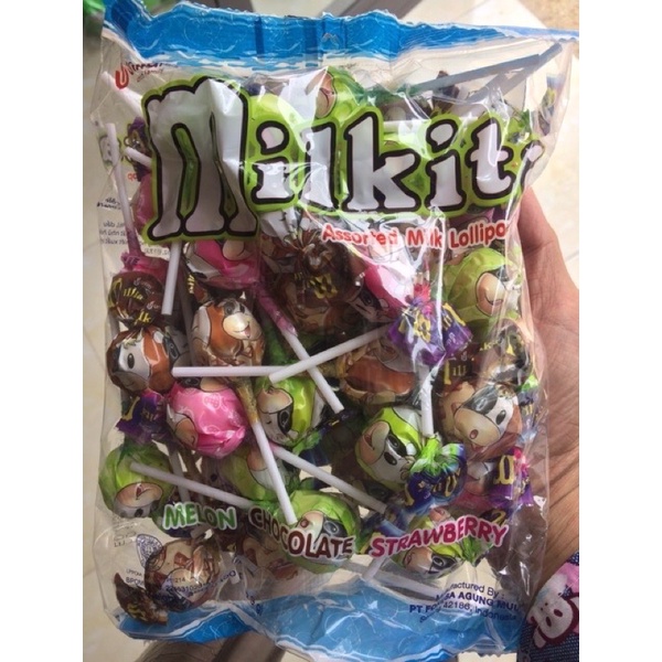 Kẹo Mút Sữa Miikita 50 que/gói