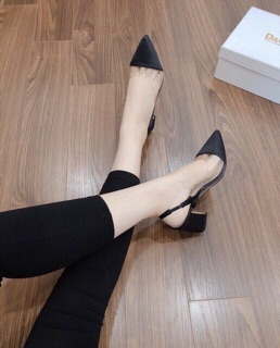 Sandal zara