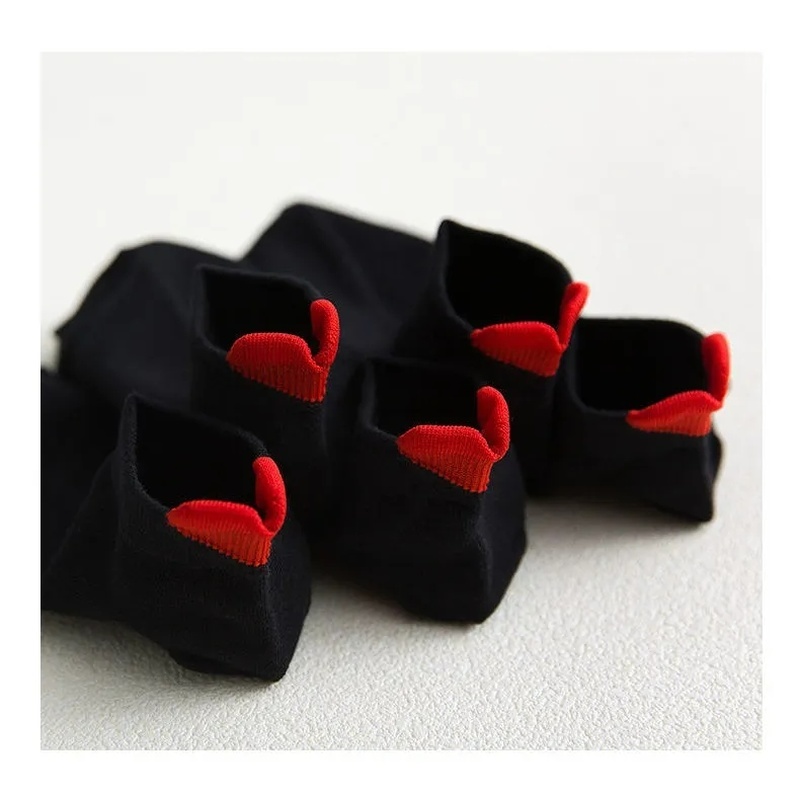 Set 5 Đôi Vớ Cotton Họa Tiết Trái Tim Dễ Thương Cho Nữ