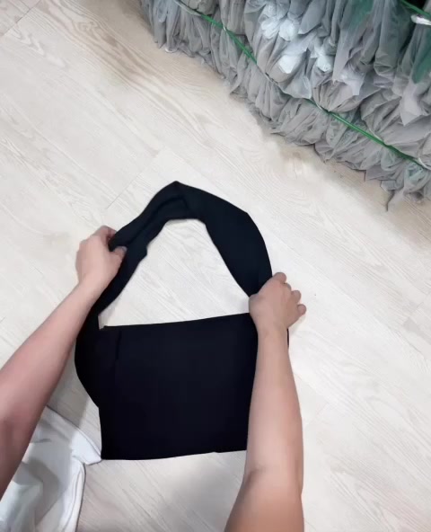 Áo yếm croptop chéo cổ bản to mặc được nhiều kiểu(hàng y hình) | BigBuy360 - bigbuy360.vn