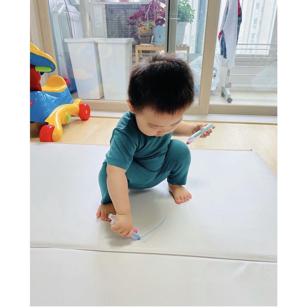 Bút sáp màu Roomireve lau được cho bé nội địa Hàn Quốc