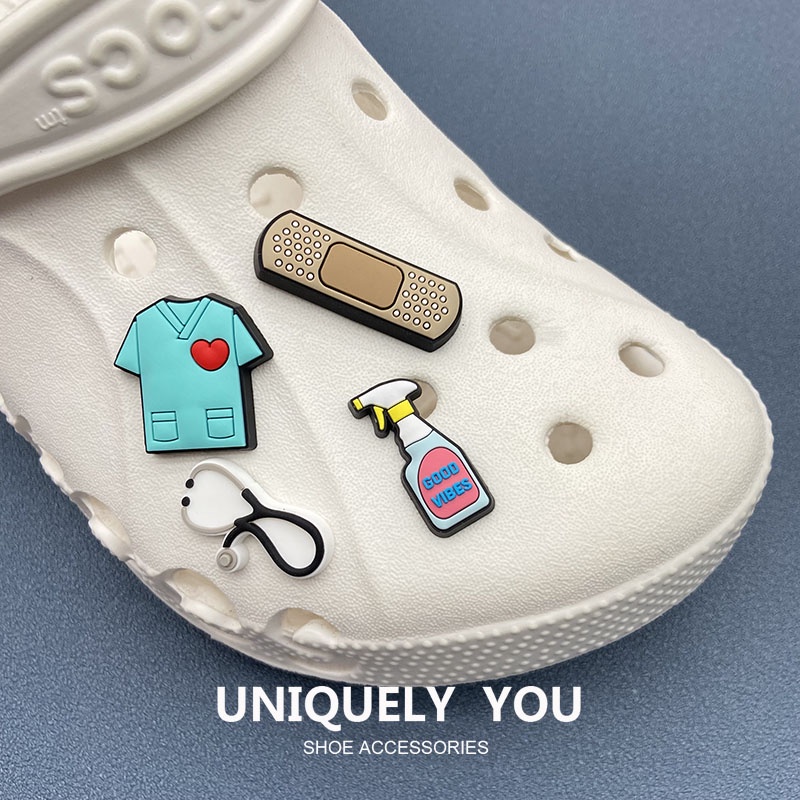 Jibbitz Phụ Kiện Khóa Giày crocs Y Tế Series Hình Ảnh Hoạt Hình jibbitz jibbitz