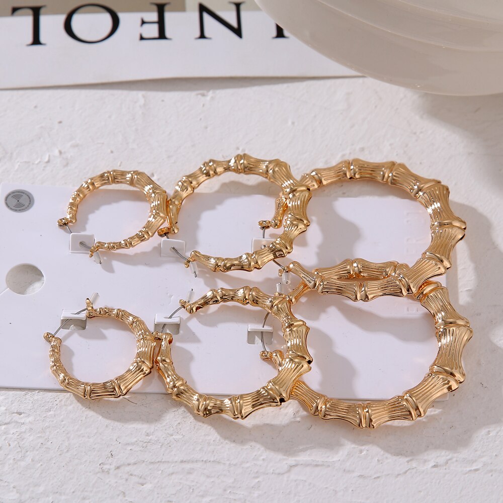 Set 6 Hoa Tai Kim Loại Tròn Phong Cách Retro