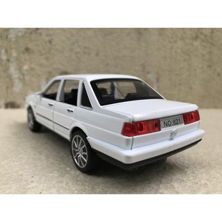 Mô hình xe Volkswagen SATANA 1:32