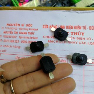 10c Công tắc đèn 2 chân