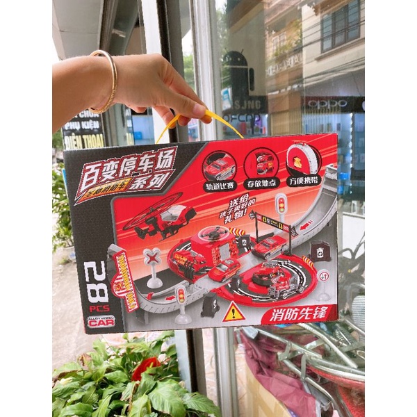 Mô Hình Đường Đua Bãi Đậu Xe Cứu Hỏa Lắp Ráp 28 chi Tiết Cho Bé
