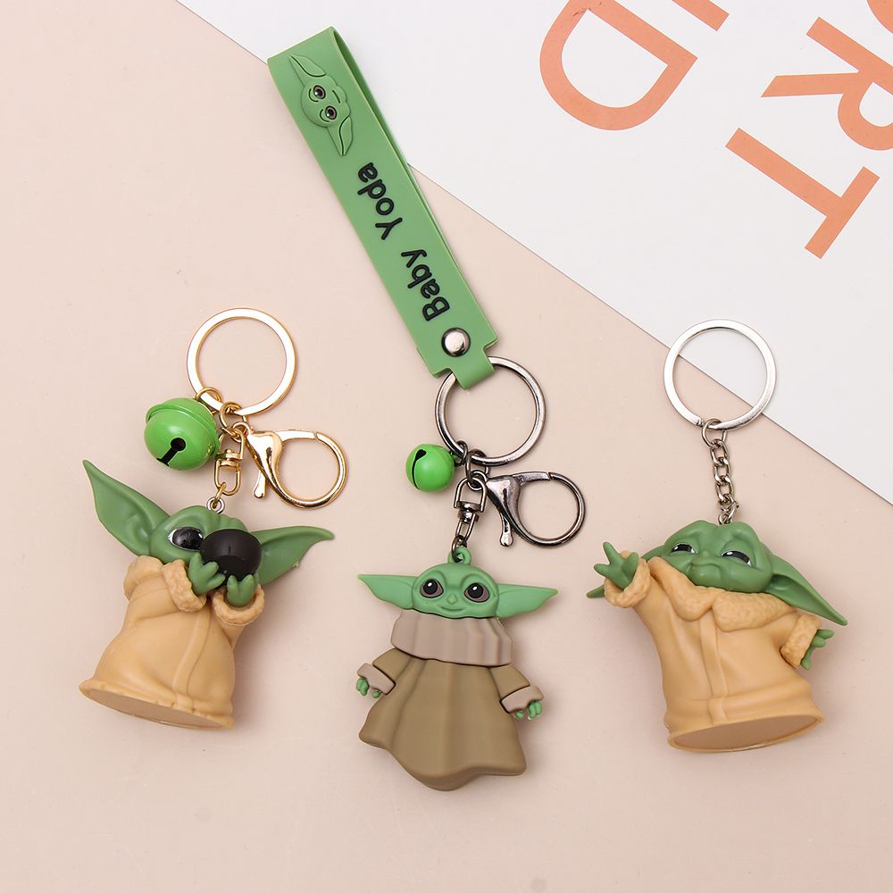 Móc khóa phối hình Baby Yoda trong phim Star Wars dễ thương