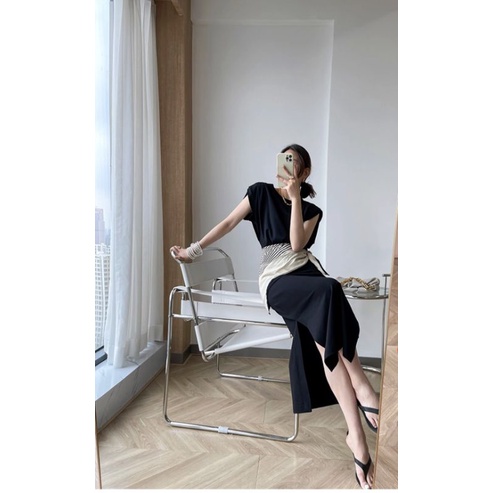 Đầm cotton maxi dáng suông xẻ tà vnxk