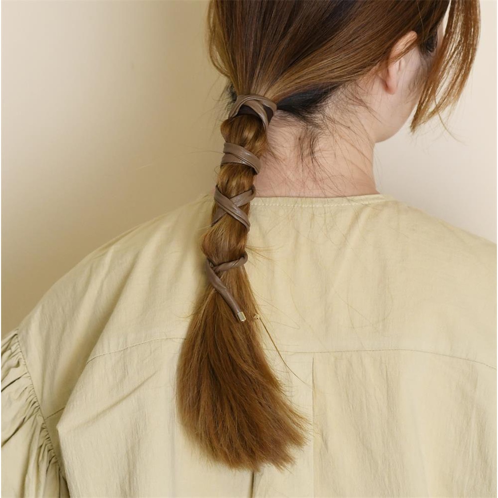 Dây Buộc Tóc Đuôi Ngựa Bằng Da Màu Trắng Đen Cà Phê