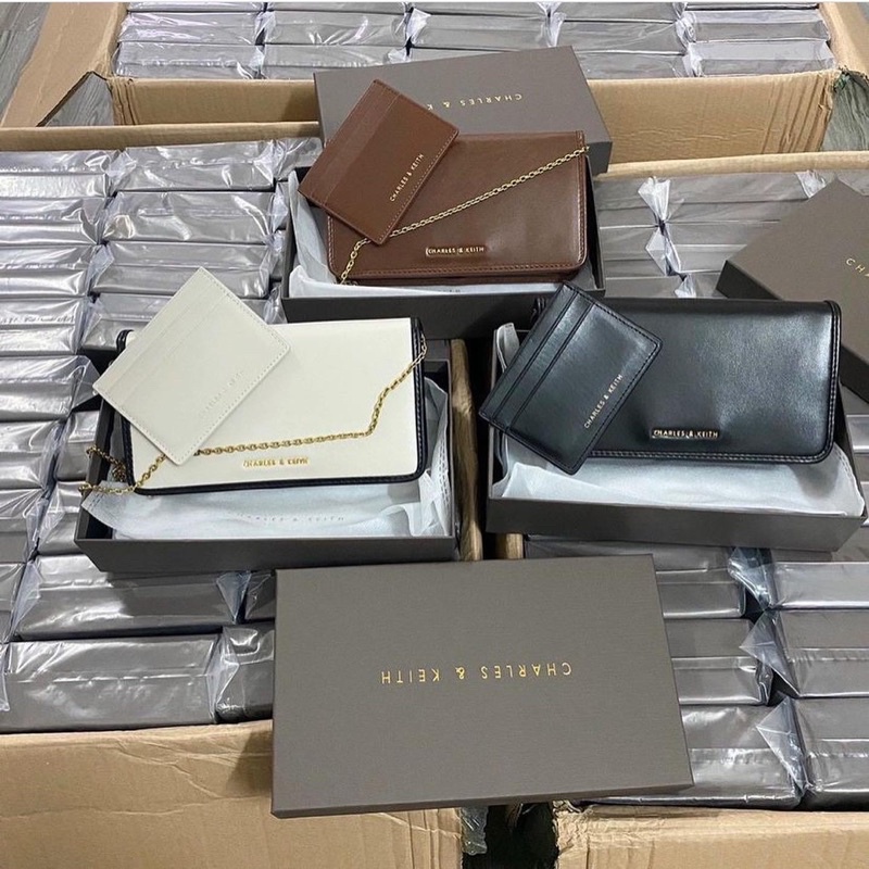 Clutch CNK kèm card holder