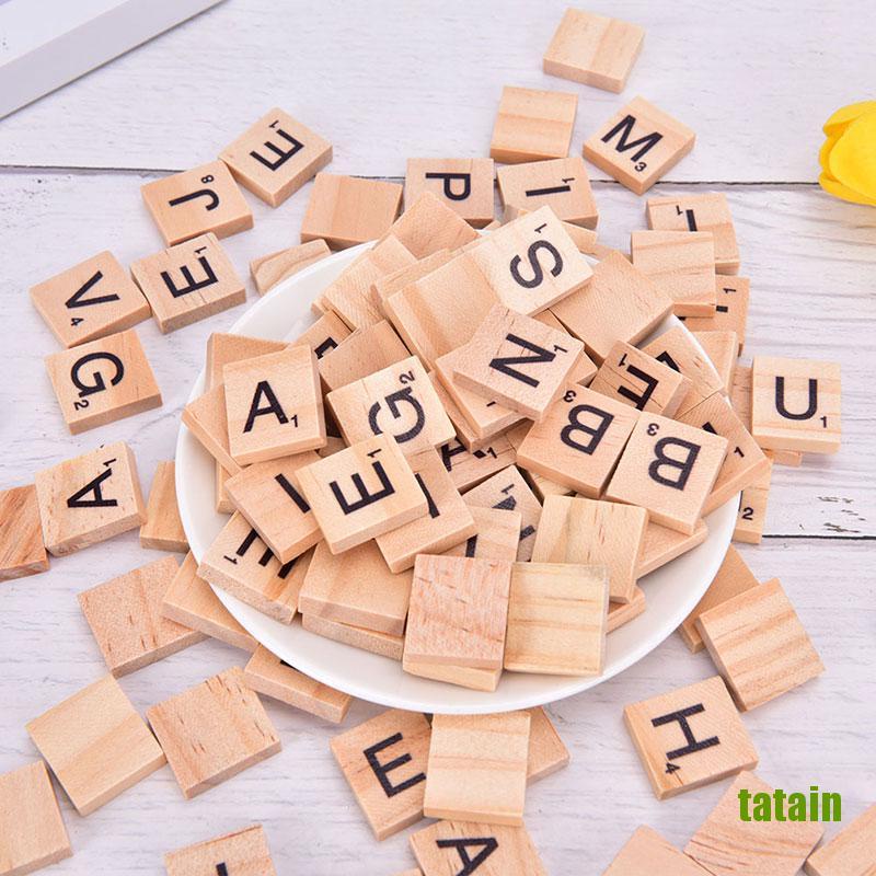 Set 100 miếng gỗ in chữ cái và chữ số màu đen chơi ghép từ học tập dành cho trẻ em