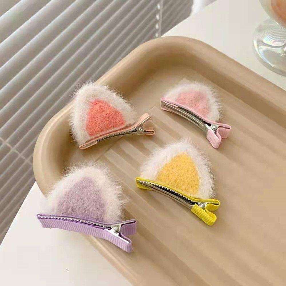 Bộ 2 Kẹp Tóc Hình Tai Thỏ 3D Bằng Lông Nhung Dễ Thương Xinh Xắn