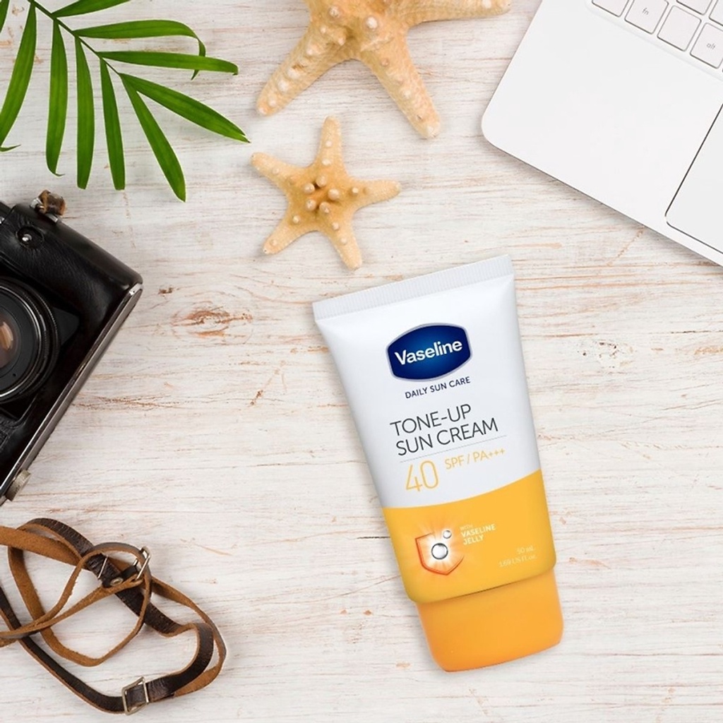 Kem Chống Nắng Vaseline Nâng Tông Da SPF 40+ PA+++ Tone-Up Sun Cream 50ml