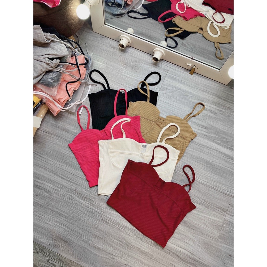 Áo 2 dây croptop khoét ngực