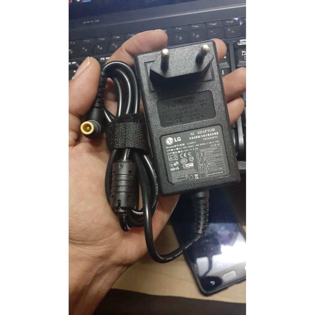 Đầu chuyển đổi Lg 19V 2.1A TV