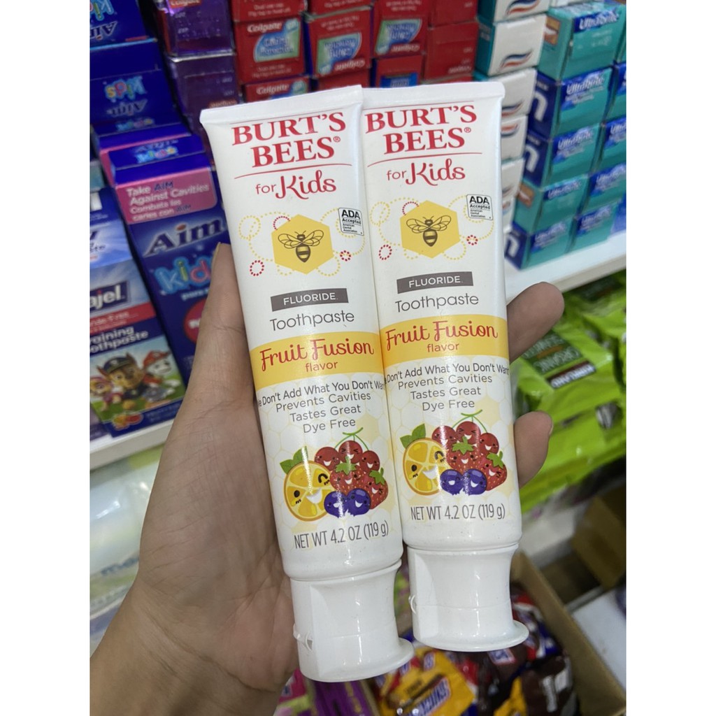 Kem đánh răng hữu cơ cho bé Burt's Bees 119g - Hàng nội địa Mỹ