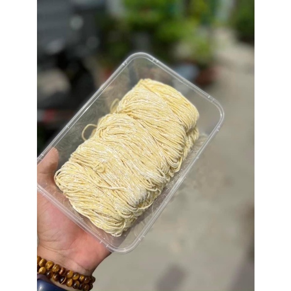 Hoành Thánh Thịt chuẩn vị người hoa- mì trứng vắt
