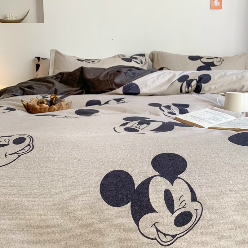 Bộ chăn ga gối cotton poly - Mẫu mickey đen.