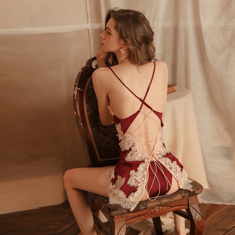 Đầm ngủ hai dây hở lưng phối ren + quần quyến rũ cho nữ