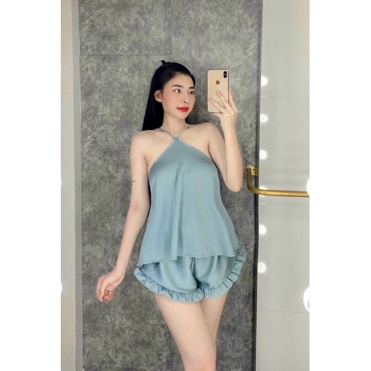 Bộ yếm lụa trơn satin xinh xắn