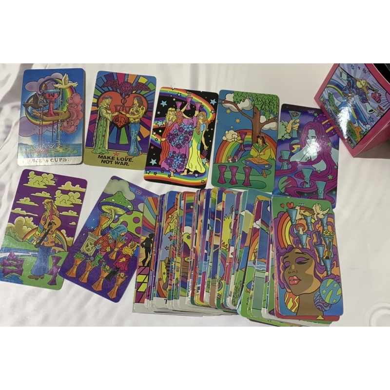 Bộ bài Groovy Tarot size chuẩn 12 x 7 cm