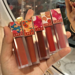 Son kem dưỡng velvet Leezi Hoàng Cung nhiều màu