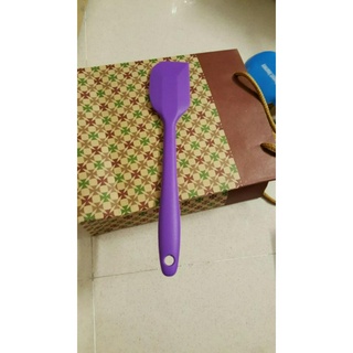 Spatula phới vét bột silicon thân liền.Dài 21.5cm