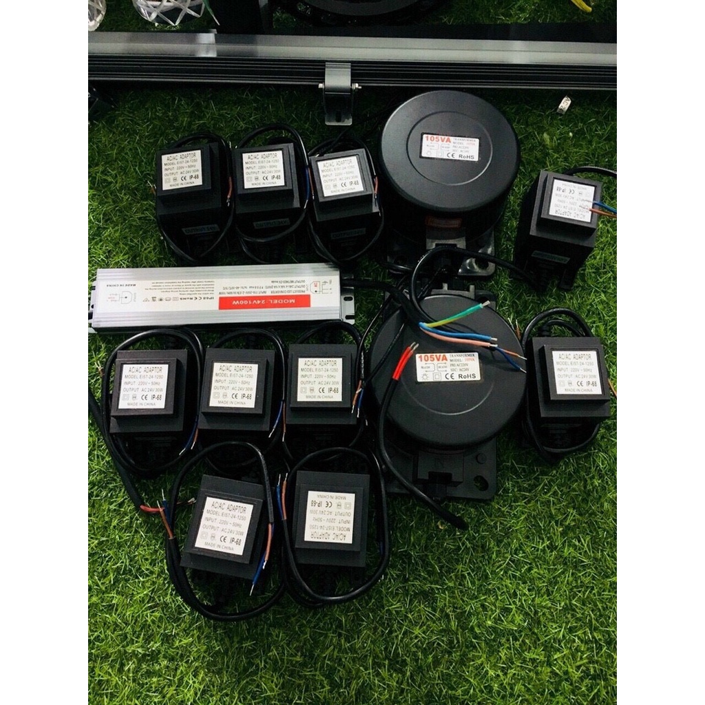 Đèn LED Âm Nước 6W Đổi Mầu  MV-UR601 AC24V INOX 304 IP 68 Dùng Chiếu Bể Cá Hồ Bơi Bảo Hành 12 Tháng