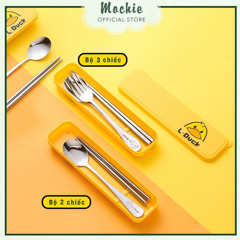 HOP5 - Hộp đũa thìa dĩa inox hình chú vịt vàng dễ thương cầm tay nhỏ gọn dễ dàng vệ sinh